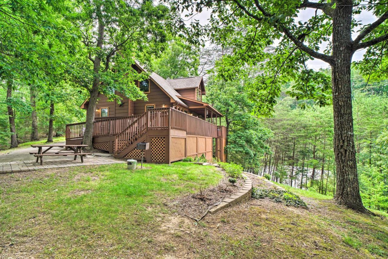 Central Sevierville Cabin With Hot Tub And Views! Exterior foto
